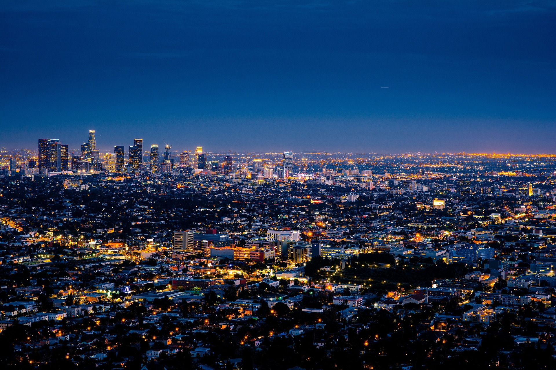 Your Guide to Moving to Los Angeles